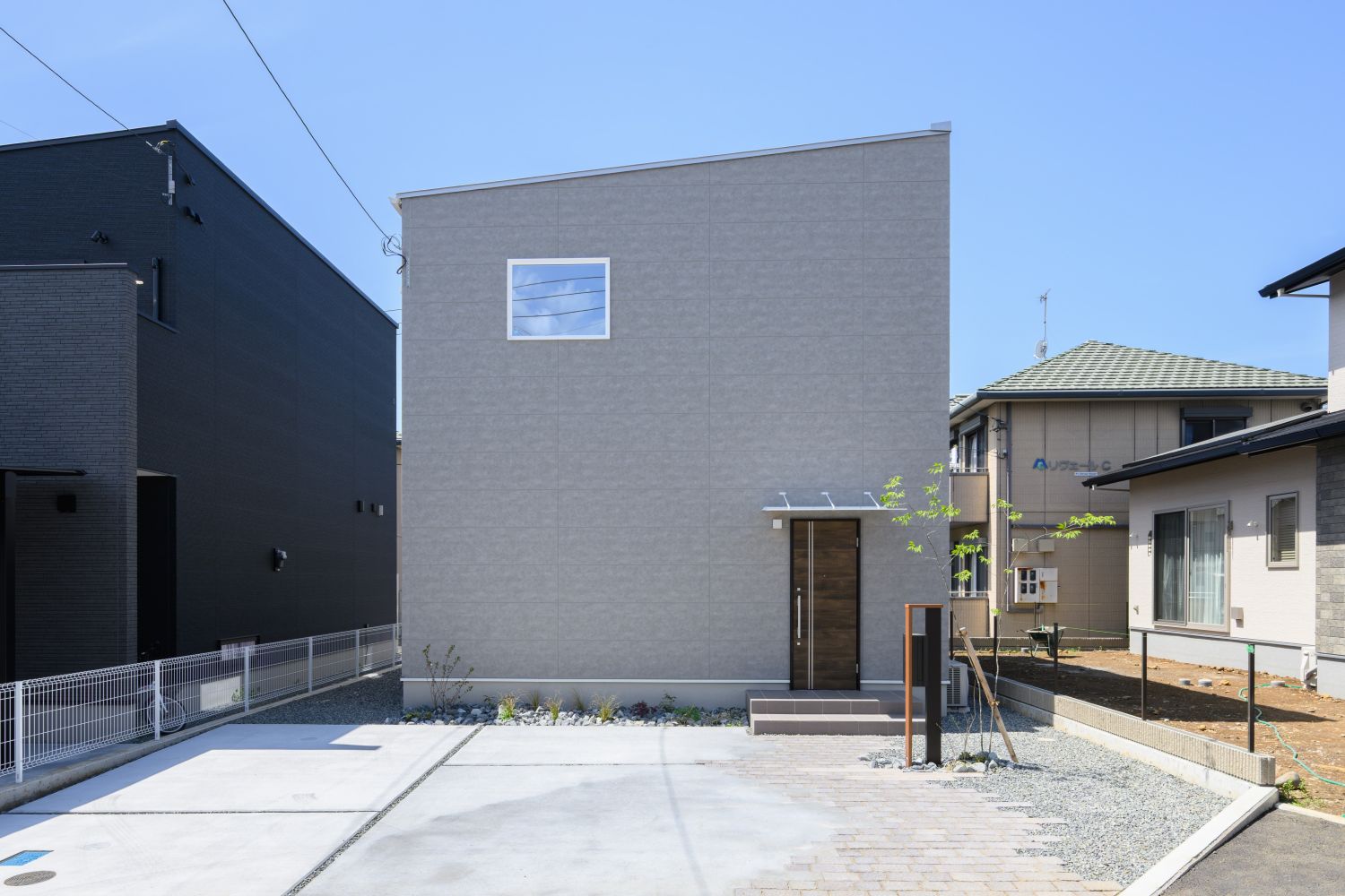 函南町仁田エミーエ
